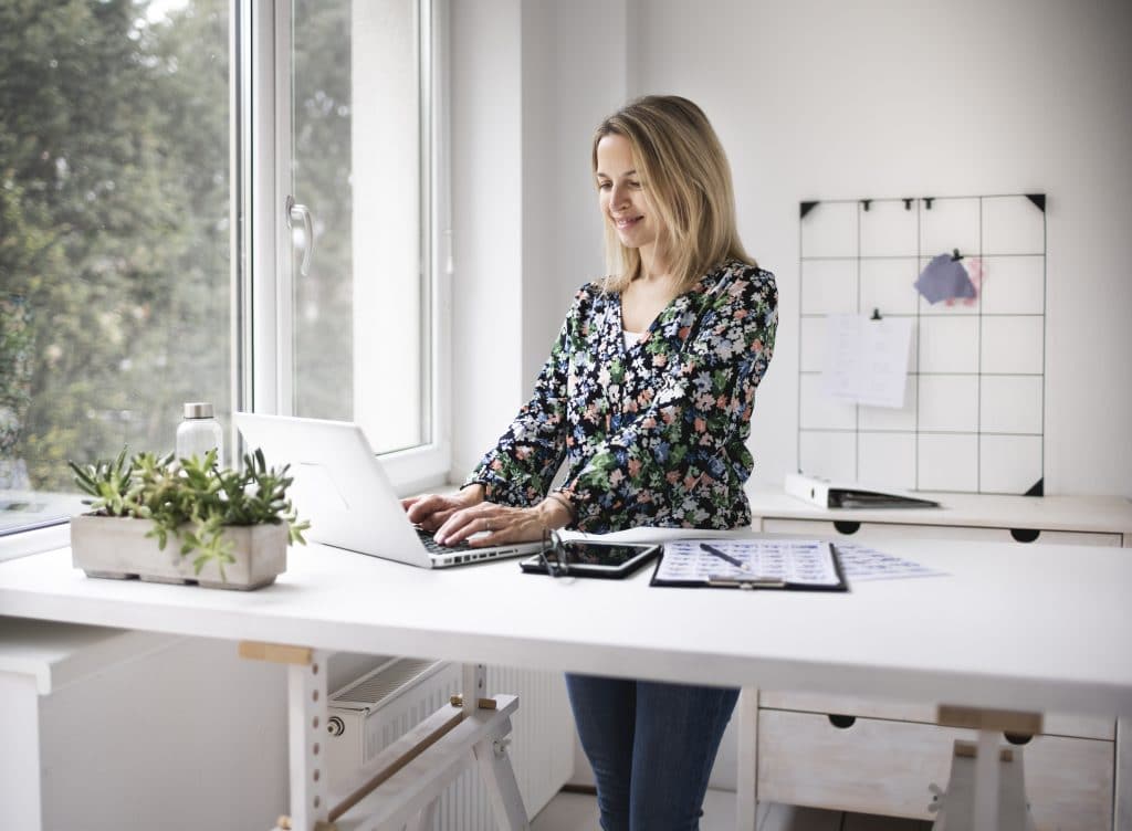 3 Simple Adjustments To Ease Back Pain While Working At Your Desk